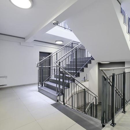Poznan Grafitowa Modern Apartment Exterior foto