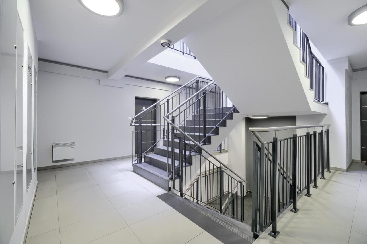 Poznan Grafitowa Modern Apartment Exterior foto